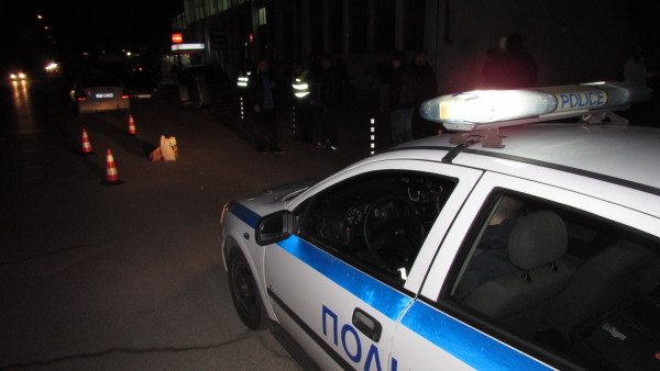 Избухна бомба пред аптека на Марешки в Бургас