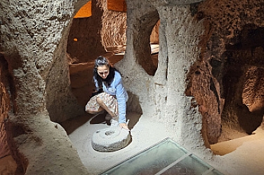 Кападокия - подземен град и сафари