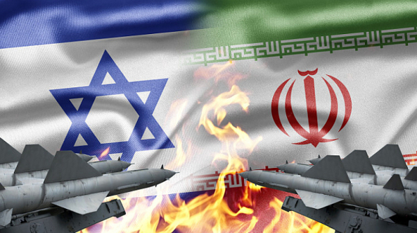 The Financial Times: Иран заплаши Израел с промяна на ядрената си политика