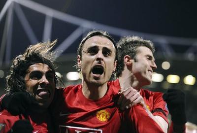 5berbo-bolton-manutd-teves.jpg
