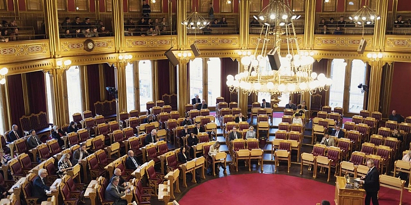 Консервативната партия спечели парламентарните избори в Норвегия Консерваторите и коалиционните