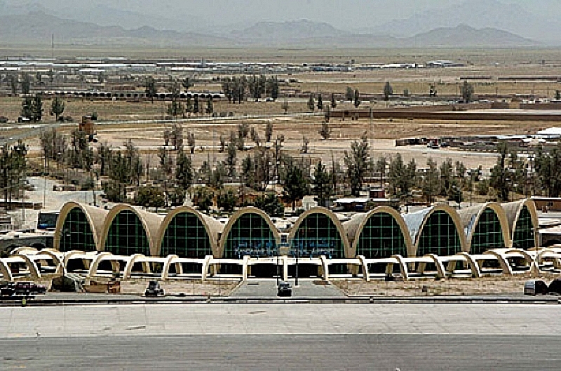 Базата на международните коалиционни сили на летище Кандахар Афганистан беше