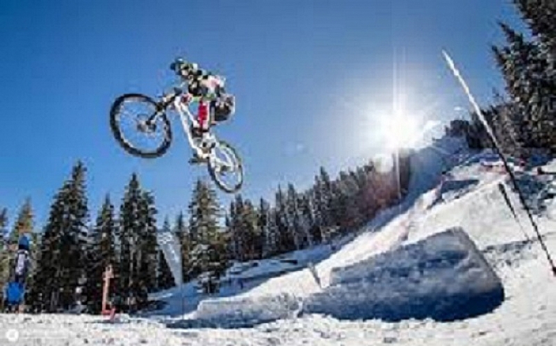 Десетки колоездачи от цяла България ще мерят сили по снежните