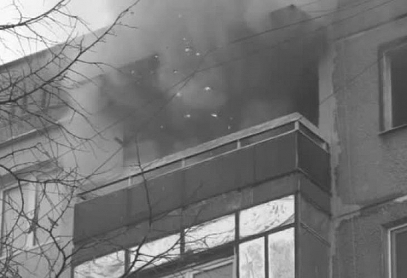 Пожар избухна в жилищна сграда на столичния бул. Мадрид“. Сигнал