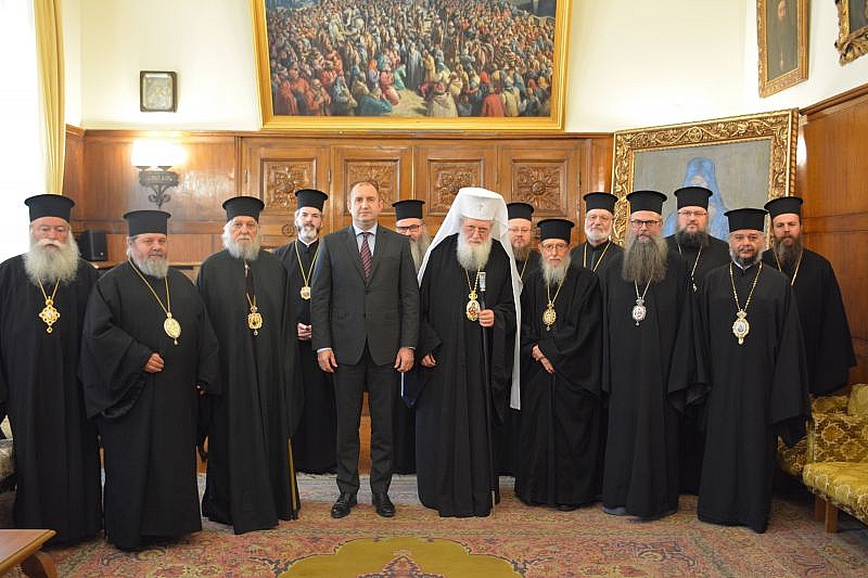 По време на срещата с руския патриарх Кирил президентът се