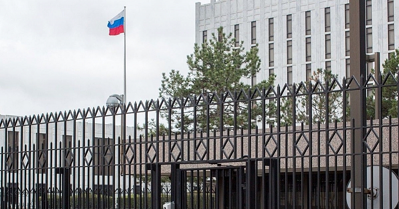 Руското посолство във Вашингтон се сдоби с нов адрес въпреки