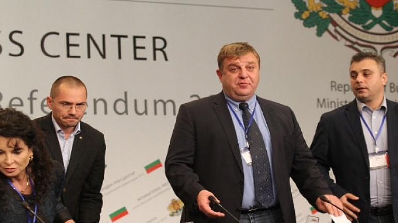 Лидерът Каракачанов и ВМРО повеждат битка срещу фалшивите новини Това