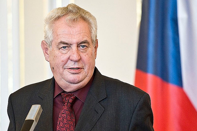 Президентът на Чехия Милош Земан е обсъдил с директора на
