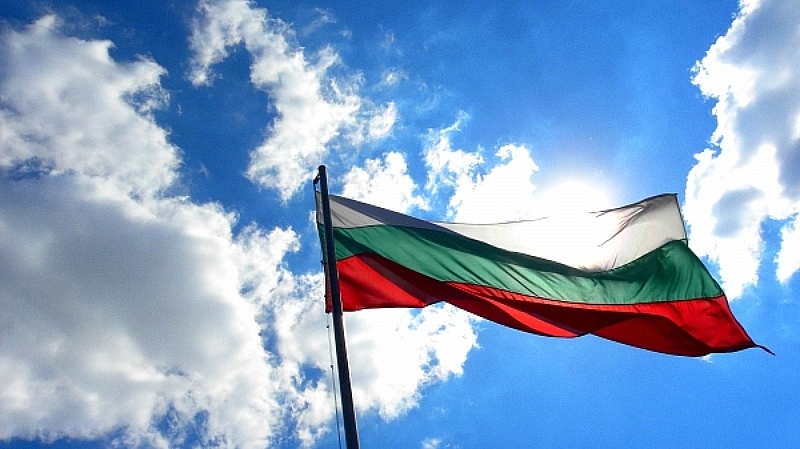 Няколко дипломата членове на Българския дипломатически клуб коментират експулсирането на