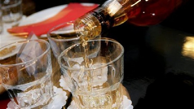 1 7 от разходите на българските домакинства са за алкохол сочат