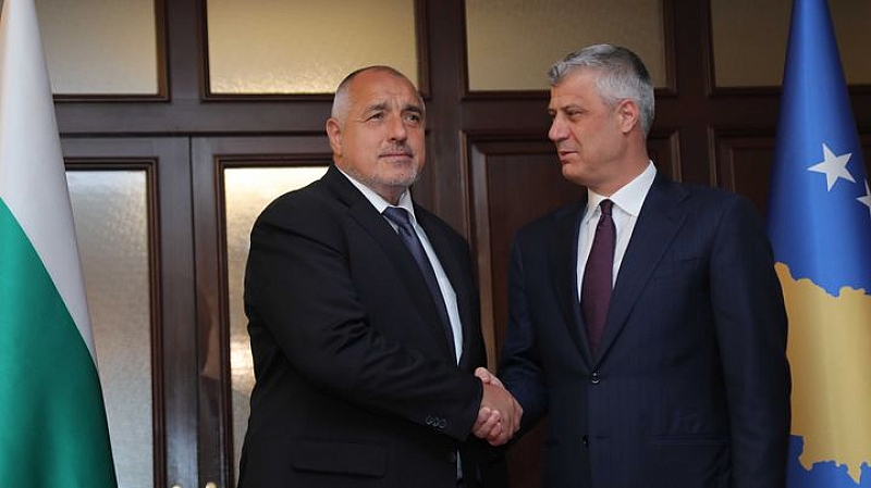 Президентът на Косово Хашим Тачи удостои министър председателя Бойко Борисов с