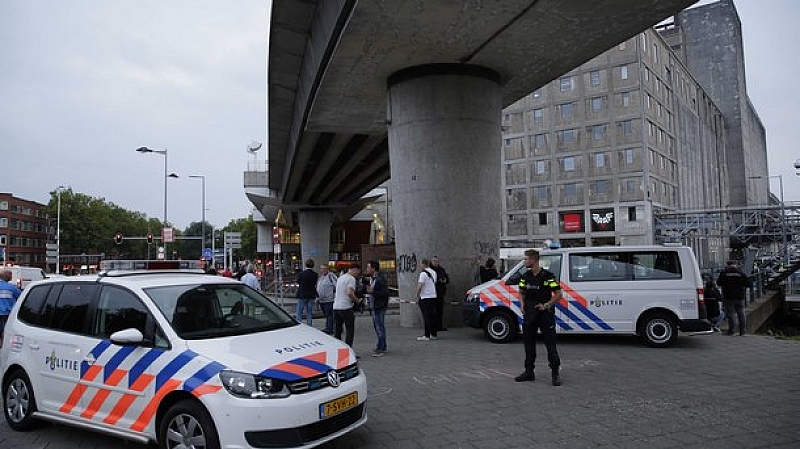 Холандската полиция е предотвратила голям терористичен атентат по време на