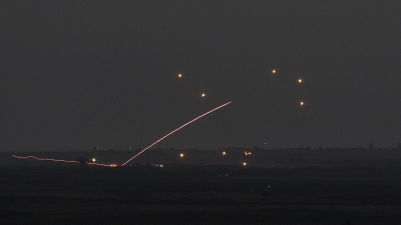 Противовъздушната отбрана на сирийската армия се е задействала снощи срещу