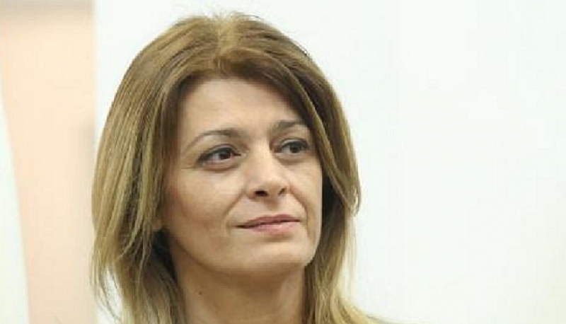 Президентската съпруга Десислава Радева отговори на твърденията на водещия Слави