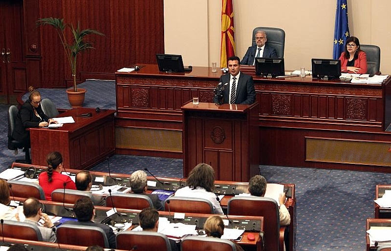 Македонският парламент одобри Договора за разрешаване на спора за името