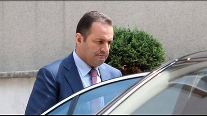 Албанските власти запорираха имущество на бивш главен прокурор, който е