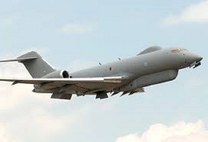 Самолетът за радиоелектронно разузнаване на британските Военно въздушни сили Bombardier Global