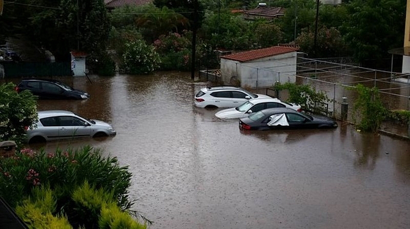 Гърция е в тридневен траур след най тежкото наводнение там за