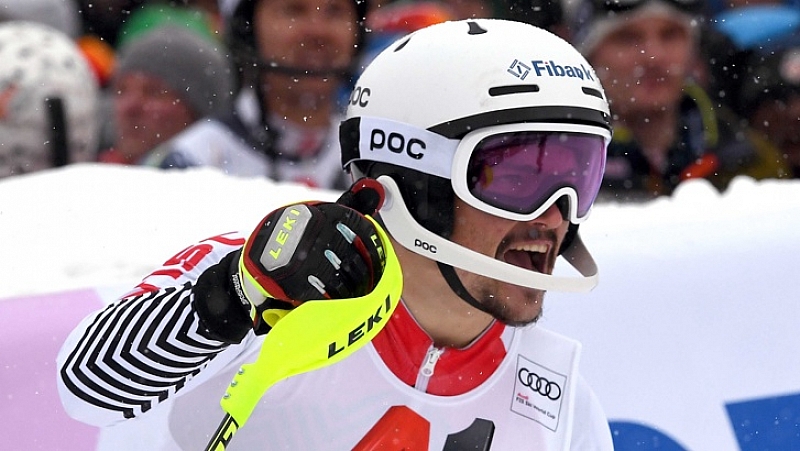 Българският състезател в алпийските ски Алберт Попов постигна много съществен