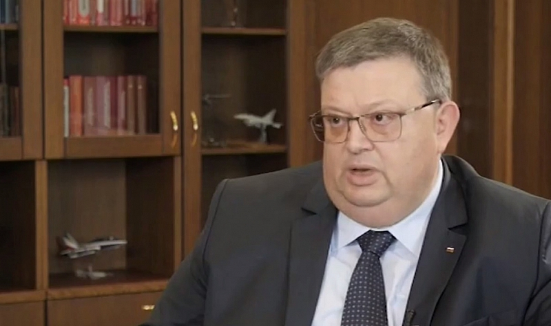 Настоящият главен прокурор Сотир Цацаров е фаворит за позицията на