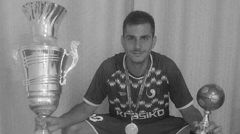 28-годишният български футболист Емил Рачев е починал от инфаркт. През