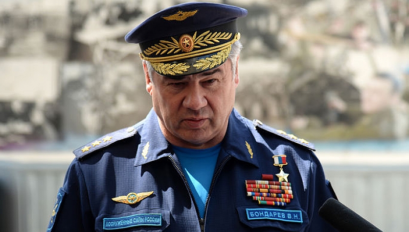 Владимир Путин е издал указ за уволнението на генерал полковник Виктор