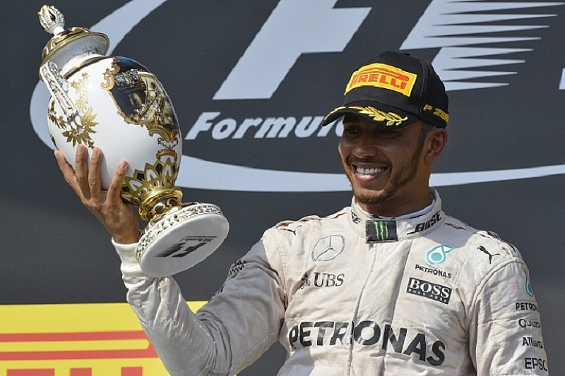 Британецът Люис Хамилтън спечели своята пета световна титла във Формула
