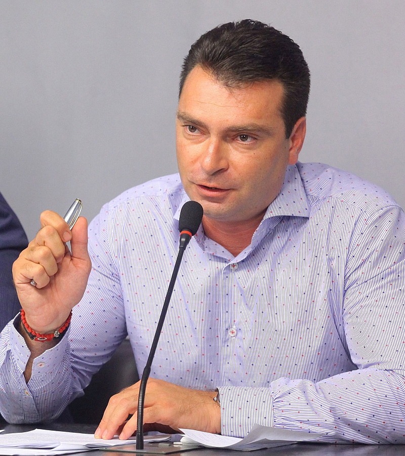 Управляващото мнозинство в СОС манипулира гражданите на София по отношение