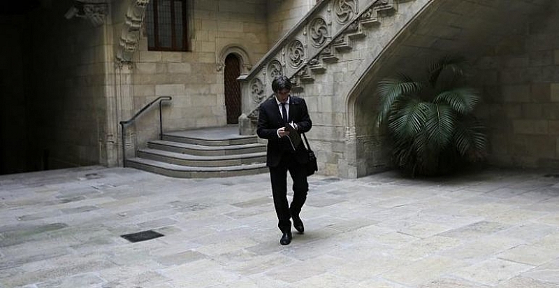 Каталунският лидер Карлес Пучдемон не знае къде се намира накъде