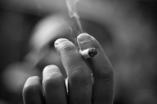 Близо 40 % от българите пушат. На практика през последните