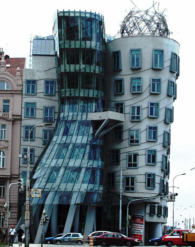 12._dancing_building_prague_czech_republic.jpg