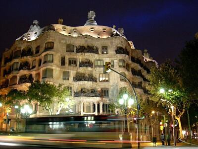 12._la_pedrera_barcelona_spain.jpg