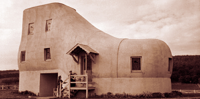19._shoe_house_pennsylvania_united_states.jpg