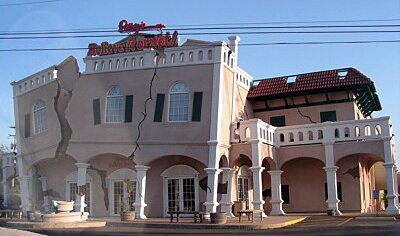 22._ripleys_building_ontario_canada.jpg
