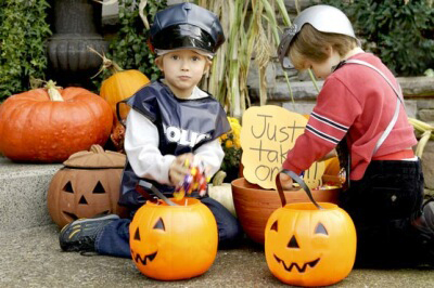 halloween-deca.jpg
