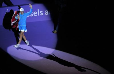1antwerp-justine-enters-center-court.jpg