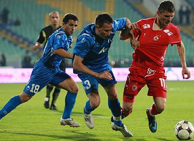 1levski-cska-milanov-lazarov-penalty.jpg 1levski-cska-milanov-lazarov-penalty.jpg