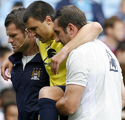 bojinov-carried-off-at-villap.jpg
