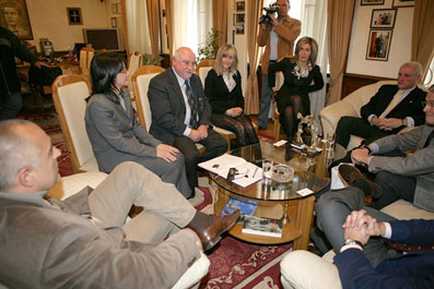 borisov-bazhdekov-calderon.jpg borisov-bazhdekov-calderon.jpg