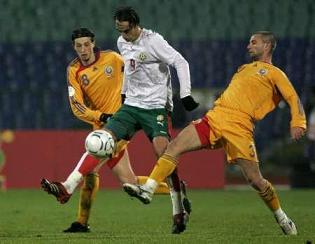 bul-rom-berbatov-ovidiu-petre-razvan-rat.jpg
