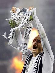 carling-cup-berbatov.jpg carling-cup-berbatov.jpg
