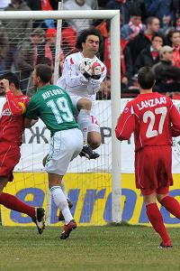 cska-litex-ivaylo-petrov-saves.jpg