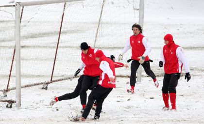 cska-the-empty-pockets-training.jpg