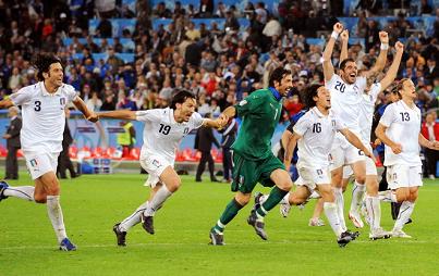 euro2008-grosso-zambrotta-buffon-camoranesi-perrotta-derossi-ambrosini.jpg