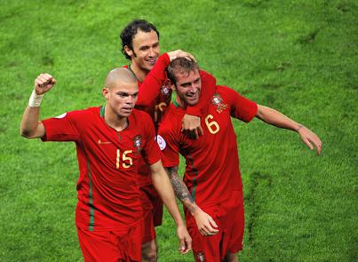 euro2008-portugal-pepe-rcarvalho-rmeireles.jpg euro2008-portugal-pepe-rcarvalho-rmeireles.jpg