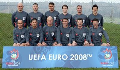 euro2008-refs.jpg euro2008-refs.jpg