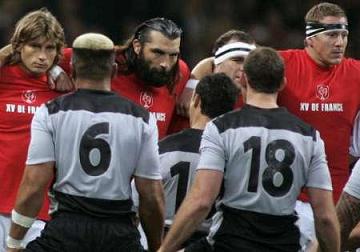 france-team-watches-nz-haka.jpg
