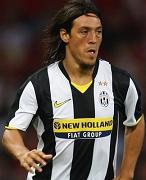 italy-camoranesi-out.jpg