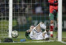 n-ire-bg-jonny-evans-scores-an-own-goal.jpg