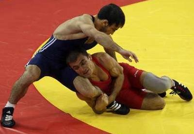 olympics-bg-wrestl-fr-bronze-velikov-sevdimov.jpg